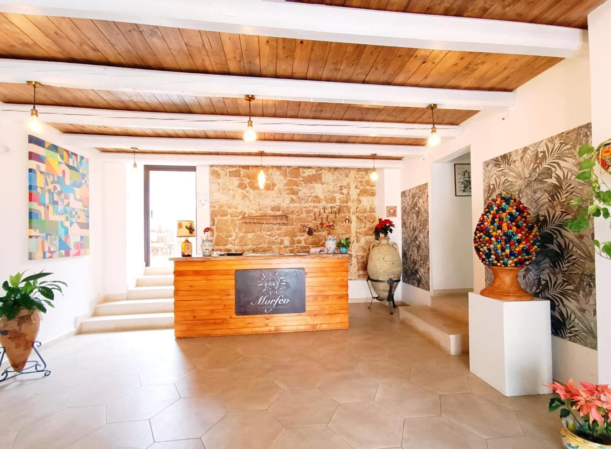 Bed & Breakfast Morfeo Charming & Relax Avola